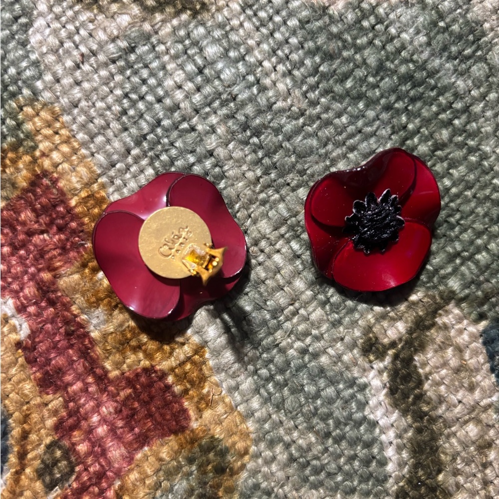 Cilea Paris poppy earrings - Picture 3 of 4